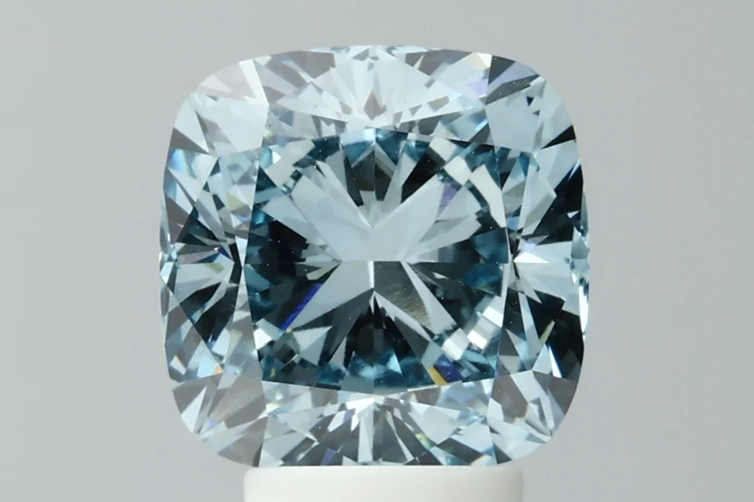 LGD Square Cushion Modified Brilliant 3,96 ct
