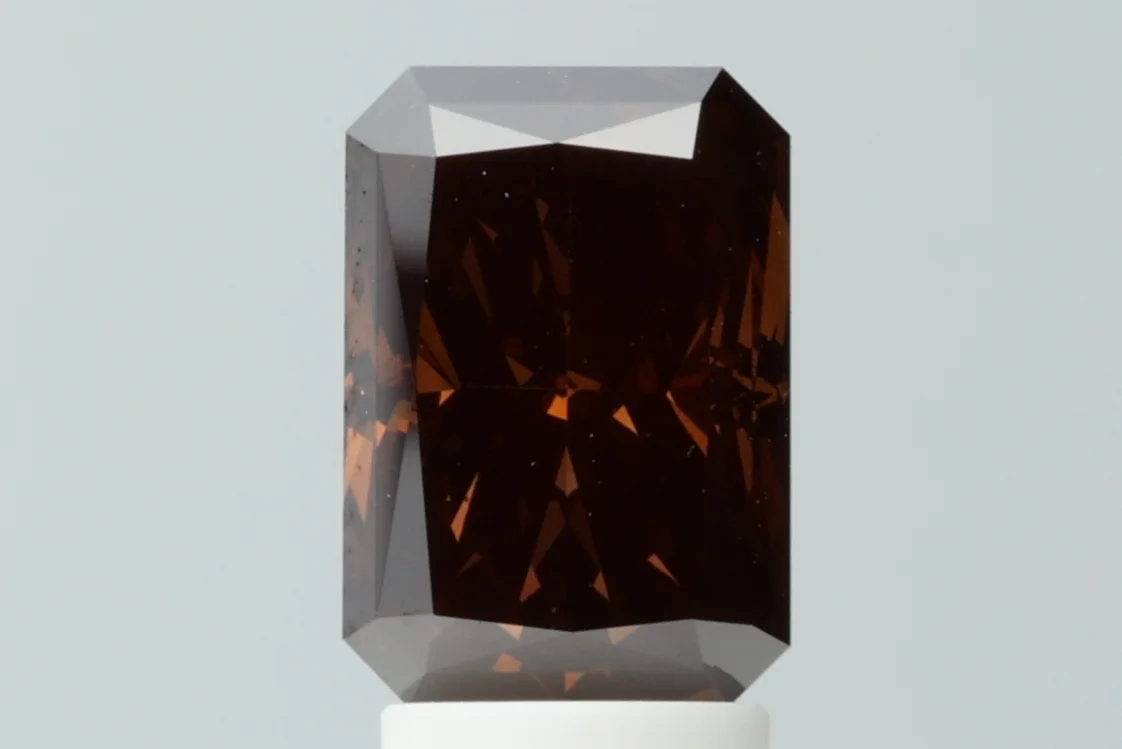 LGD Cut Cornered Rectangular Modified Brilliant 3,02 ct